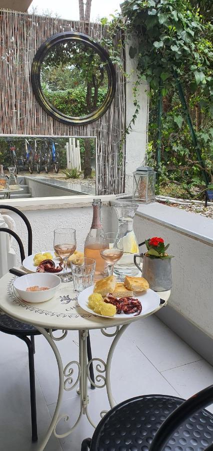 Domusauroom, Relax Nel Cuore Della Versilia - Pet Friendly Viareggio Exteriér fotografie
