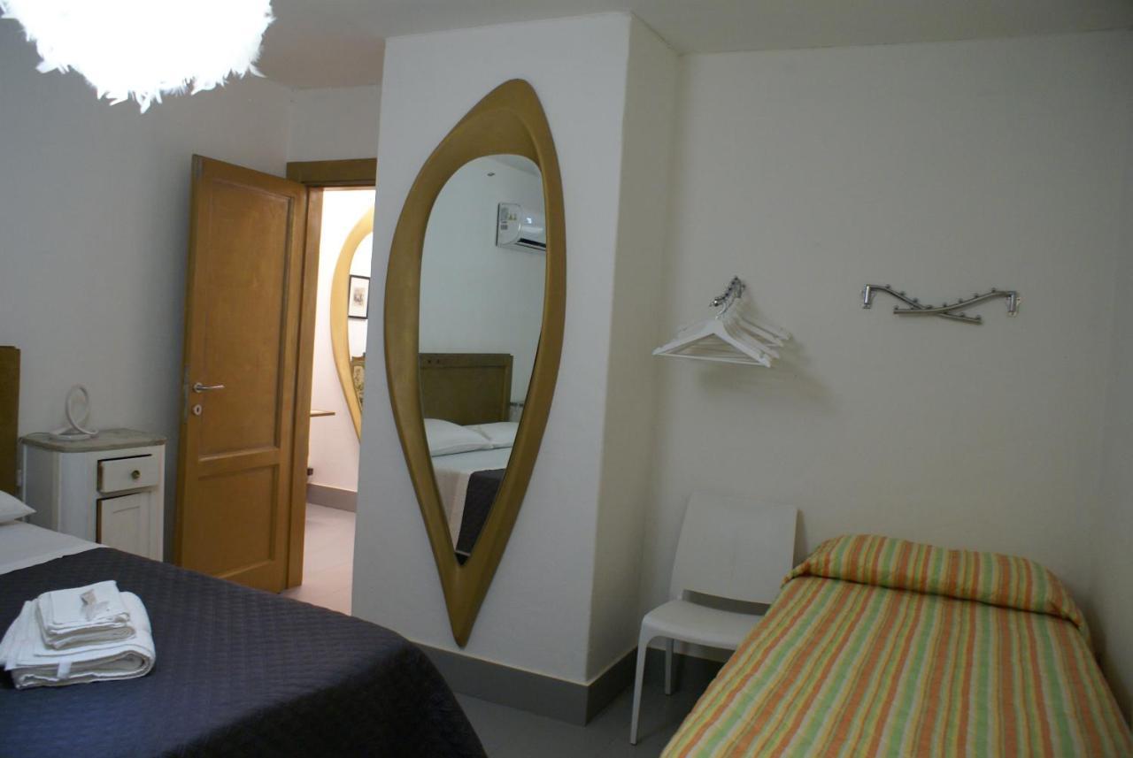 Domusauroom, Relax Nel Cuore Della Versilia - Pet Friendly Viareggio Exteriér fotografie
