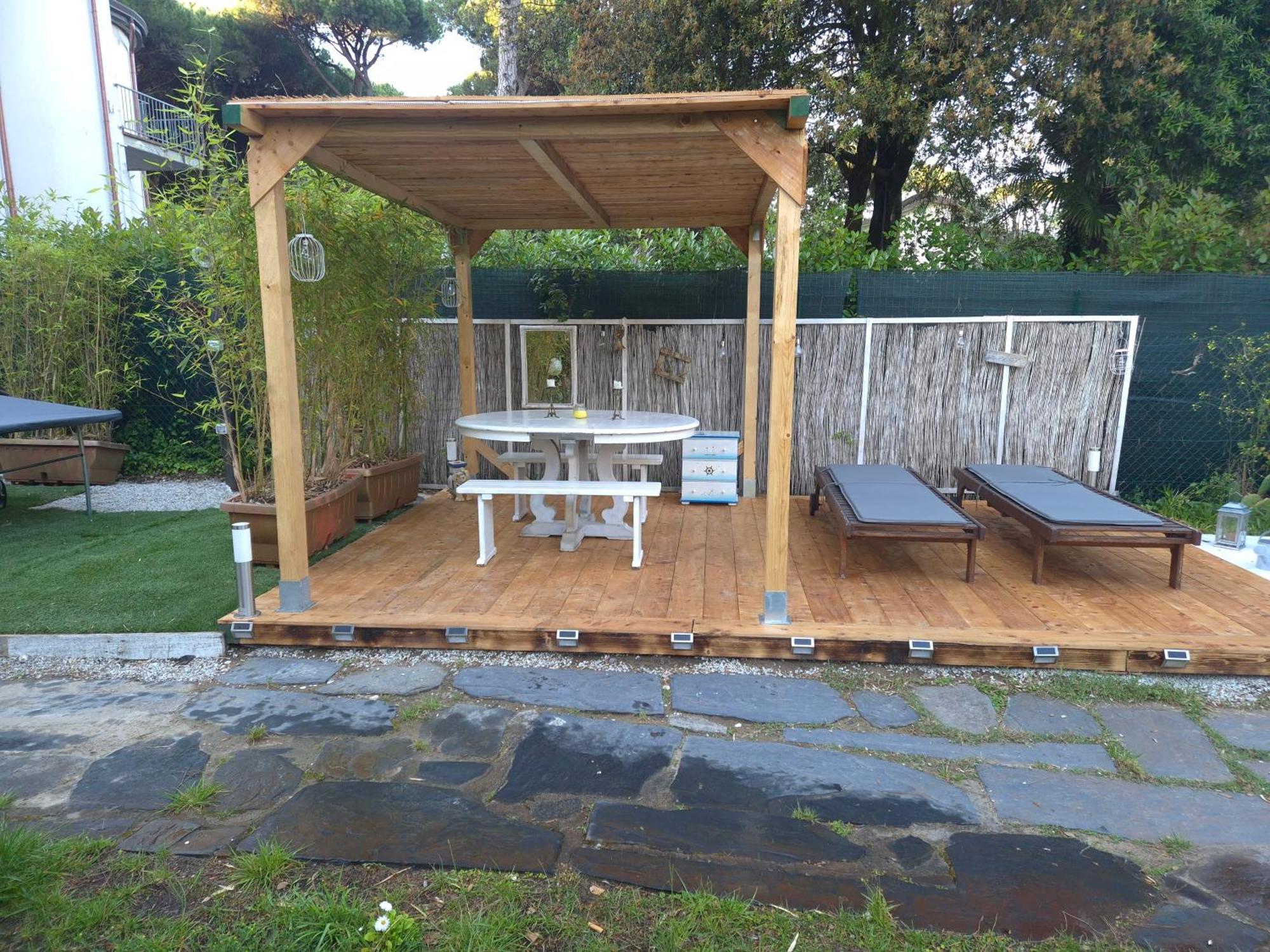 Domusauroom, Relax Nel Cuore Della Versilia - Pet Friendly Viareggio Exteriér fotografie